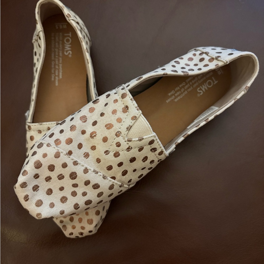 TOMS Rose Gold Canvas Dots Shoes - Picture 3 of 4